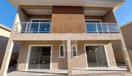 Casa com 2 dormitórios à venda, 74 m² por R$ 330.000,00 - Itapeba - Maricá/RJ