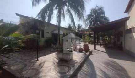 Casa com 1 dormitório à venda, 110 m² por R$ 500.000,00 - Ponta Grossa - Maricá/RJ