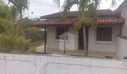 Casa com 2 dormitórios à venda, 170 m² por R$ 430.000,00 - Cordeirinho - Maricá/RJ