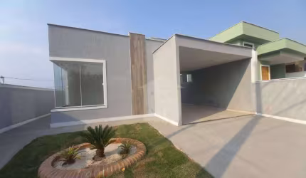 Casa com 2 dormitórios à venda, 80 m² por R$ 355.000 - Pindobas - Maricá/RJ