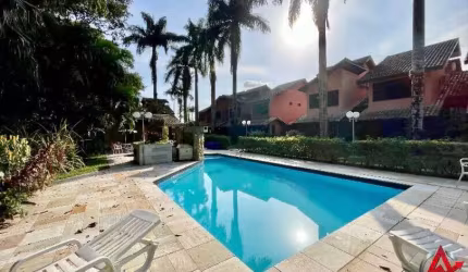 VILAGIO A VENDA COM 03 DORMITÓRIOS NA RIVIERA DE SÃO LOURENÇO NO MODULO 30