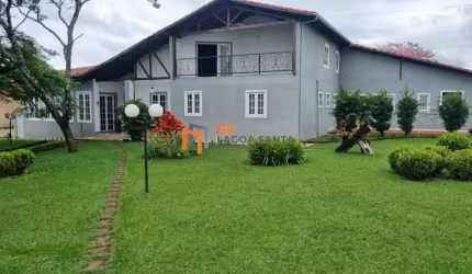 MARAVILHOSA MANSÃO NO CONDOMÍNIO NOSSA FAZENDA - ESMERALDAS