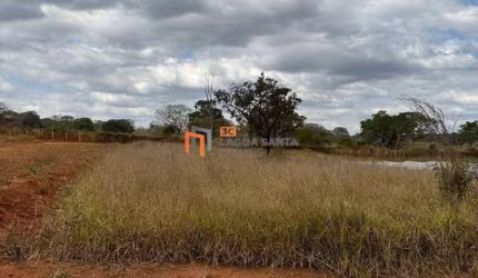 LOTE DE 2.000 M² NO CONDOMÍNIO RELVA DE PRATA EM JEQUITIBÁ