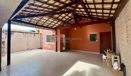 CASA COM 03 QUARTOS NO BAIRRO NOVO SANTOS DUMONT - LAGOA SANTA