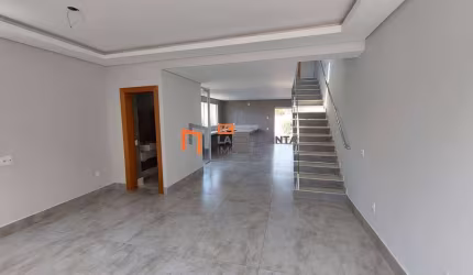 CASA DUPLEX COM 03 QUARTOS/SUÍTE NO BAIRRO LAGOA MANSÕES  - LAGOA SANTA