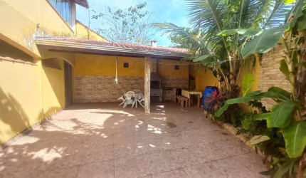 Casa para Venda em Itanhaém, Gaivota, 2 dormitórios, 2 suítes, 2 banheiros, 3 vagas