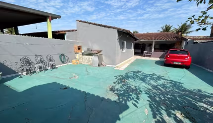 Casa para Venda em Itanhaém, Bopiranga, 4 dormitórios, 2 banheiros, 6 vagas