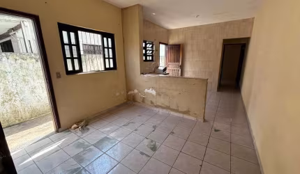Casa para Venda em Itanhaém, Nova Itanhaem, 2 dormitórios, 1 banheiro, 1 vaga