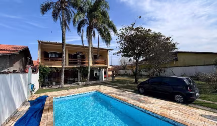 Casa / Sobrado para Venda em Itanhaém, Belas Artes, 4 dormitórios, 2 suítes, 2 banheiros, 5 vagas