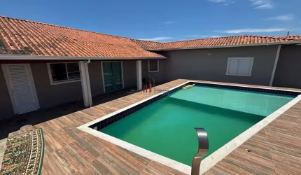 Casa para Venda em Itanhaém, Jamaíca, 3 dormitórios, 2 suítes, 1 banheiro, 6 vagas