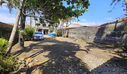 Casa para Venda em Mongaguá, Florida mirim, 2 dormitórios, 1 banheiro, 8 vagas