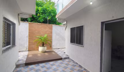 Casa estilo kitnet para locação no bairro Savoy em Itanhaém, no litoral sul de São Paulo