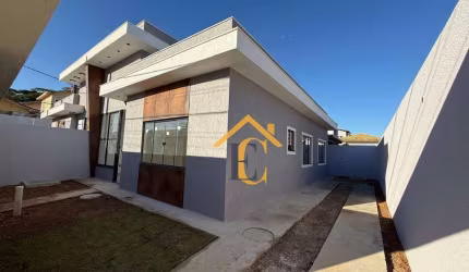 Casa com 3 dormitórios à venda, 83 m² por R$ 450.000,00 - Extensão do Bosque - Rio das Ostras/RJ