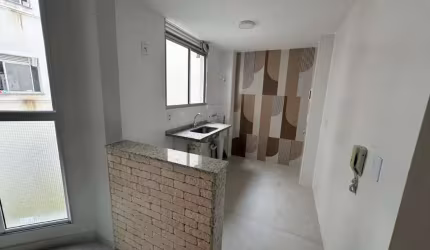 Apartamento com 2 dormitórios à venda, 58 m² por R$ 220.000,00 - Atlântica - Rio das Ostras/RJ