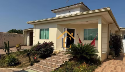 Casa com 3 dormitórios à venda, 163 m² por R$ 650.000,00 - Maria Turri - Rio das Ostras/RJ