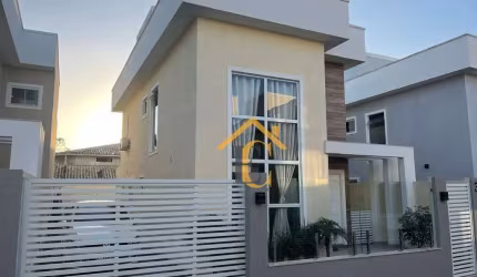 Casa com 3 dormitórios à venda, 140 m² por R$ 840.000,00 - Extensão do Bosque - Rio das Ostras/RJ
