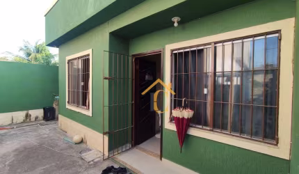 Casa com 2 dormitórios à venda, 51 m² por R$ 240.000,00 - Village Rio das Ostras - Rio das Ostras/RJ