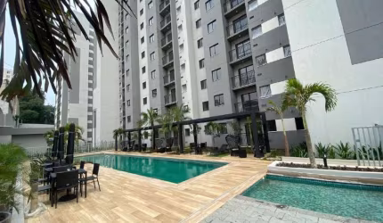 More em frente ao NorteShopping - Excelente 2 Quartos com Varanda.