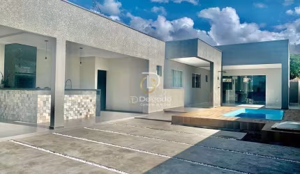 Casa alto padrao com piscina pontal do parana
