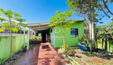 Casa 2 quartos a venda na praia