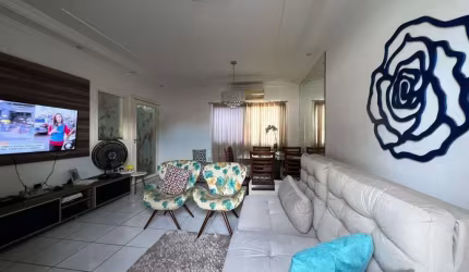 Casa em Condomínio para Venda em Cuiabá, Cidade Alta, 3 dormitórios, 1 suíte, 2 banheiros, 1 vaga