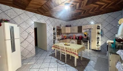 Casa para Venda em Cuiabá, Tijucal, 4 dormitórios, 4 suítes, 5 banheiros, 2 vagas