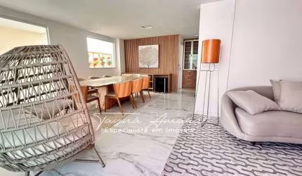 Lado Praia Casa de Condominio com 4 quartos sendo 3 suites. Duplex, pronta entrega