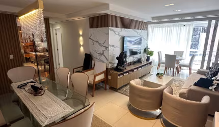 Belíssimo Apto na Ponta do Farol - Todo Projetado - Finíssimo Acabamento - Living Ampliado - Varanda Gourmet