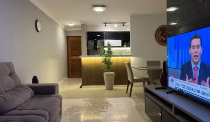 Apartamento Reformado Nascente   Todo projetado e com iluminação especial Andar Alto Calhau