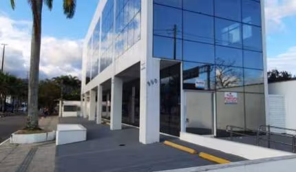 ALUGA-SE | EXCELENTE PRÉDIO COMERCIAL | INDAIÁ.