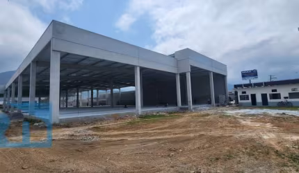 MAIOR GALPÂO DE CARAGUATATUBA PARA LOCAÇÃO