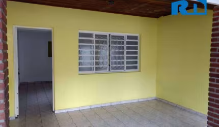 Casa à Venda ou Locação no Jardim Primavera – Caraguatatuba