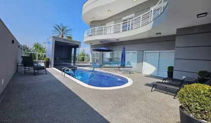 CASA CONDOMINIO FECHADO - PORTEIRA FECHADA