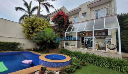 Linda casa a venda condomínio Swiss Park - Oportunidade
