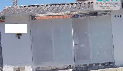 Sobrado à venda  em ótima localização no Centro de Caraguatatuba/SP