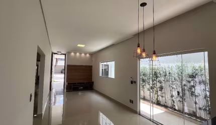 Excelente casa em condomínio fechado
