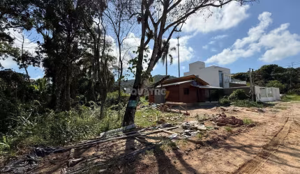 Terreno à venda no bairro de Zimbros