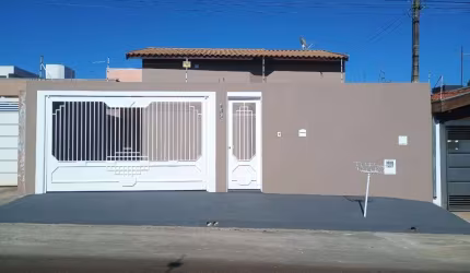 Casa com 3 quartos à venda na Rua Benedito Luiz Veltroni, 135, Jardim Embaré, São Carlos, 150 m2 por R$ 450.000