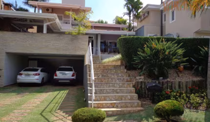 Casa com 3 dormitórios à venda, 260 m² por R$ 1.600.000,00 - Condomínio Millenium - Valinhos/SP