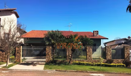 Casa à venda - Condomínio Colina dos Álamos - Valinhos/SP