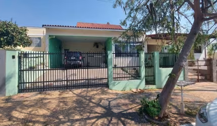 Casa com 3 dormitórios à venda, 155 m² por R$ 715.000,00 - Vila Independência - Valinhos/SP