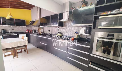 Casa com 3 dormitórios à venda, 80 m² por R$ 750.000 - Parque Jambeiro - Campinas/SP