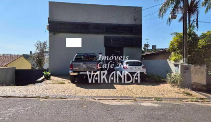 À METROS DA ANHANGUERA...!
