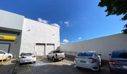 COMERCIAL EM EXCELENTE LOCALIZAÇÃO