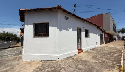CASA DE ESQUINA - RUA 23 DE MAIO