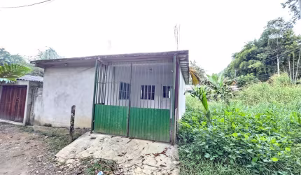Casa a Venda com toda mobiliada na Barra Grande Paraty RJ.