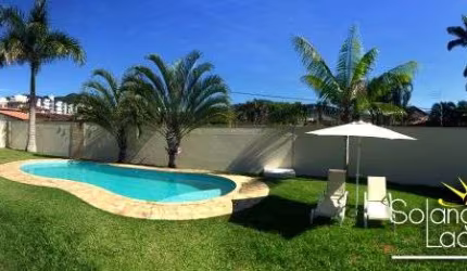 TÉRREA - COM PISCINA - AMPLO TERRENO - A 300 METROS DA ORLA DO ITAGUÁ