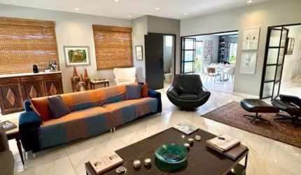 Casa para Venda em Lauro de Freitas, Miragem, 3 dormitórios, 2 suítes, 4 banheiros, 3 vagas