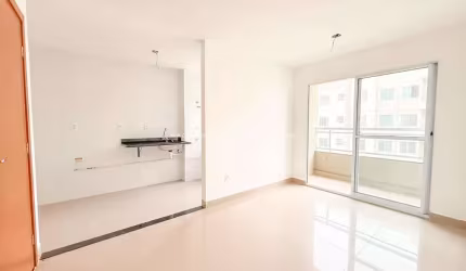 Vendo apartamento de 2 quartos no Ilha de Havana com Vista Mar, nascente e andar alto