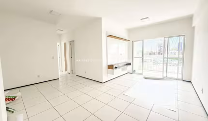 Alugo apartamento de 3 quartos no Renascença -